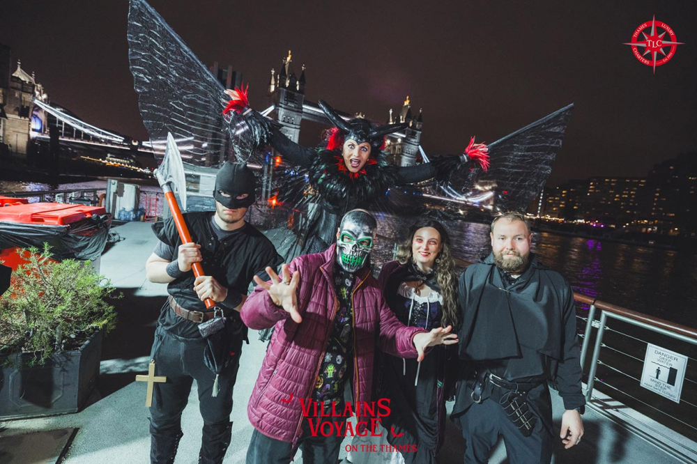 villains voyage 2024 thames luxury charters 04