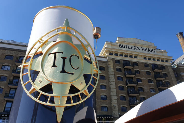 thames luxury charters edwardian funnel butlers wharf