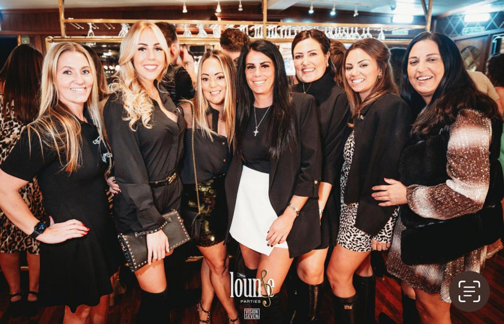 lounge party dixie queen 6