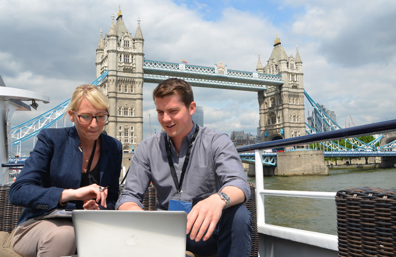 fleet viewing tower bridge