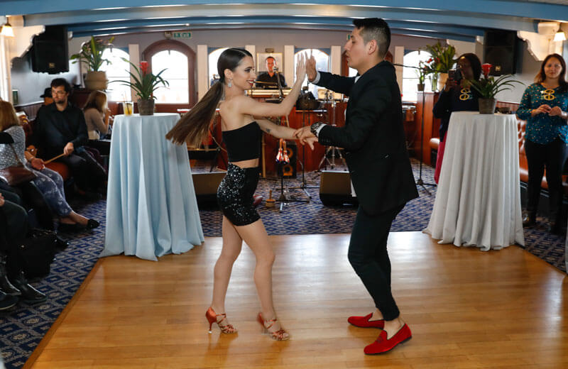 thames luxury charters salsa dancers