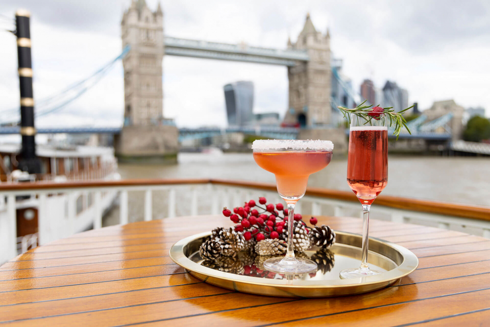 tlc christmas cocktail tower bridge2